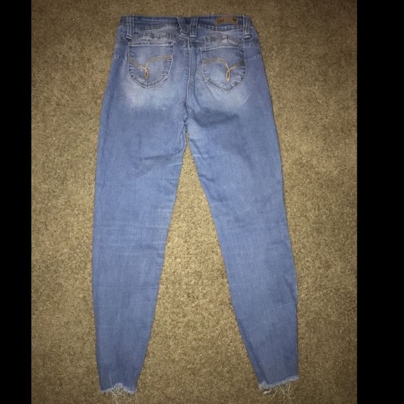 Jeans - Picture 2 of 3